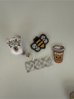 Felt Embroidered Detachable Badge Reel Set